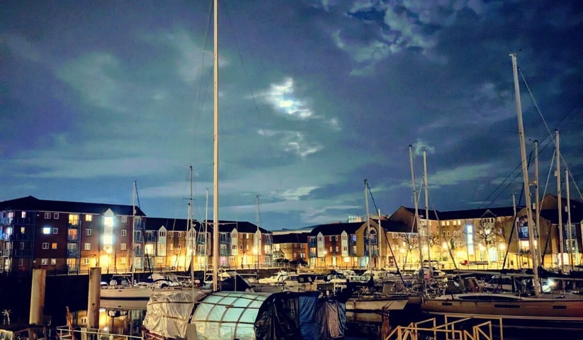 //swansea marina 15.02.2025